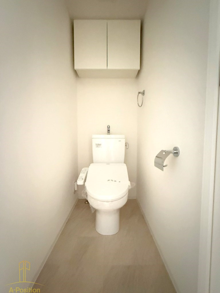トイレ　アドバンス難波ラシュレ