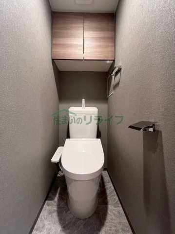 トイレ　※参考写真です。似た間取りの別部屋になります。