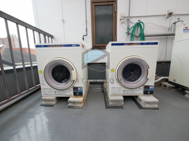 その他共有部分　コインランドリーもあります。