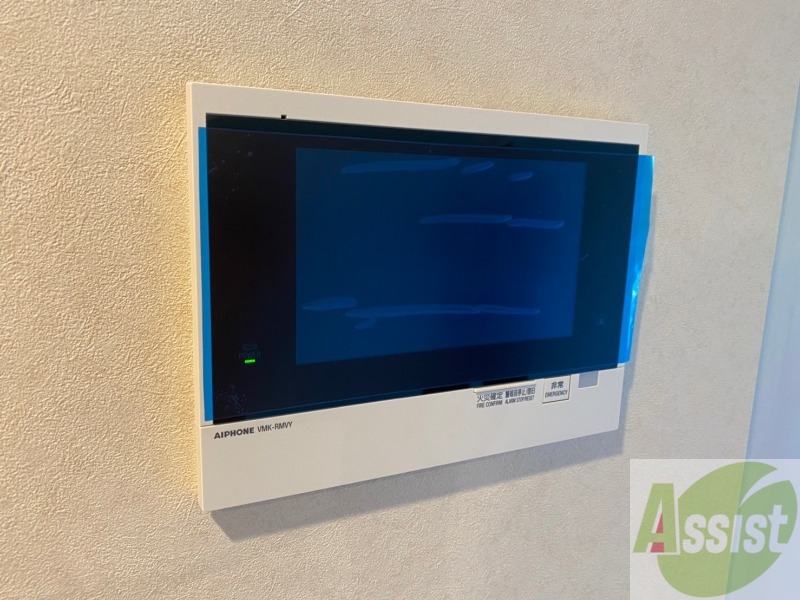 セキュリティ　ＴＶモニター付インターホンです。来客者の顔が見えるので安心！