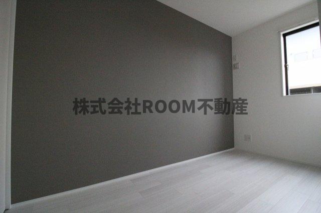 その他部屋・スペース　落ち着いて過ごせるお部屋なので、寝室にいかがでしょうか