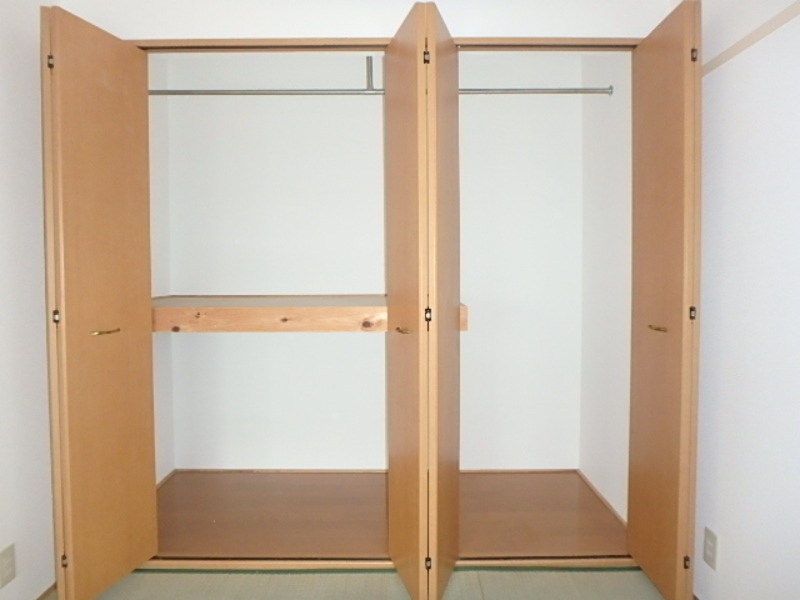 収納　図面と現状に相違がある場合には現状を優先