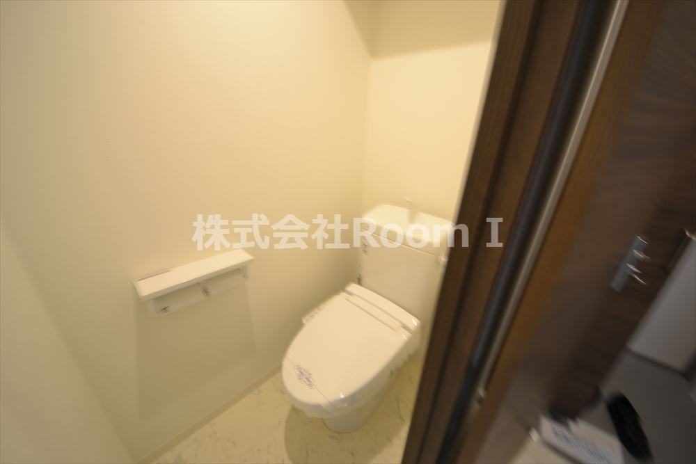 トイレ　落ち着いたトイレです