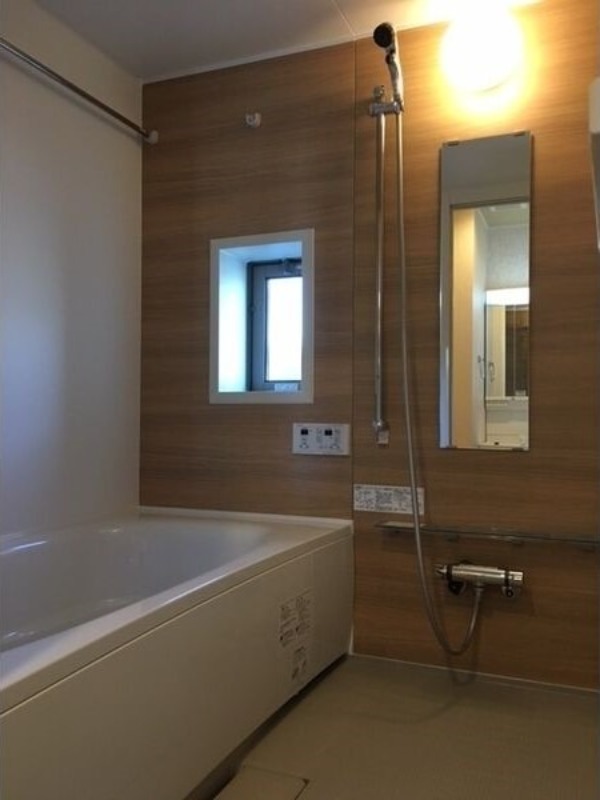 バス・シャワールーム　図面と現状に相違がある場合には現状を優先