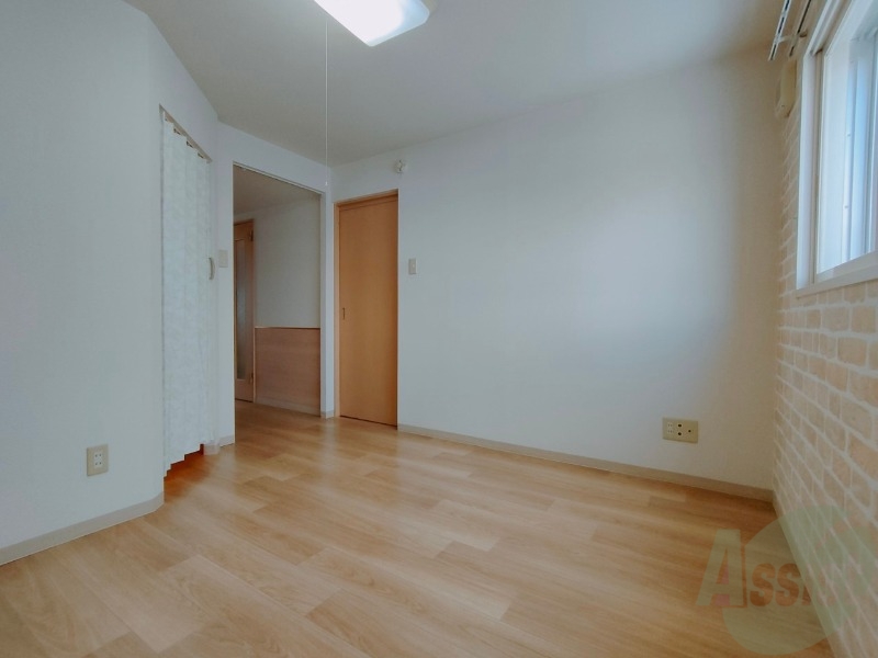 その他部屋・スペース　寝室です。部屋をどう使うかはあなた次第です！