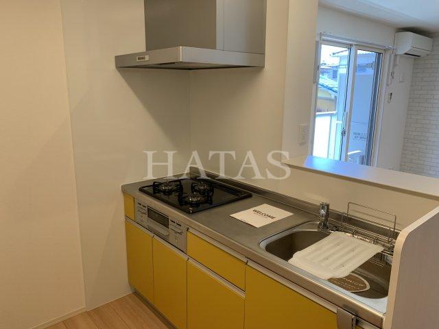 キッチン　同物件別部屋です