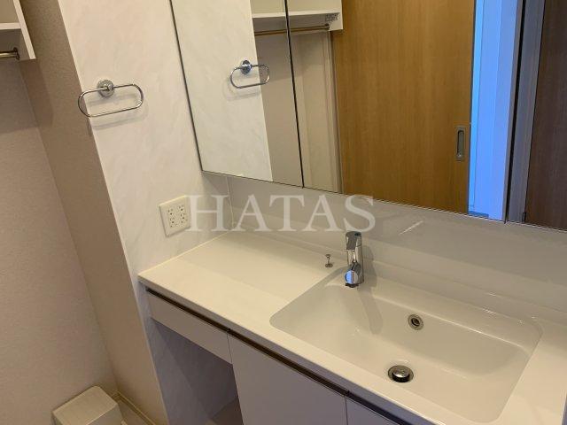 洗面設備　同物件別部屋です