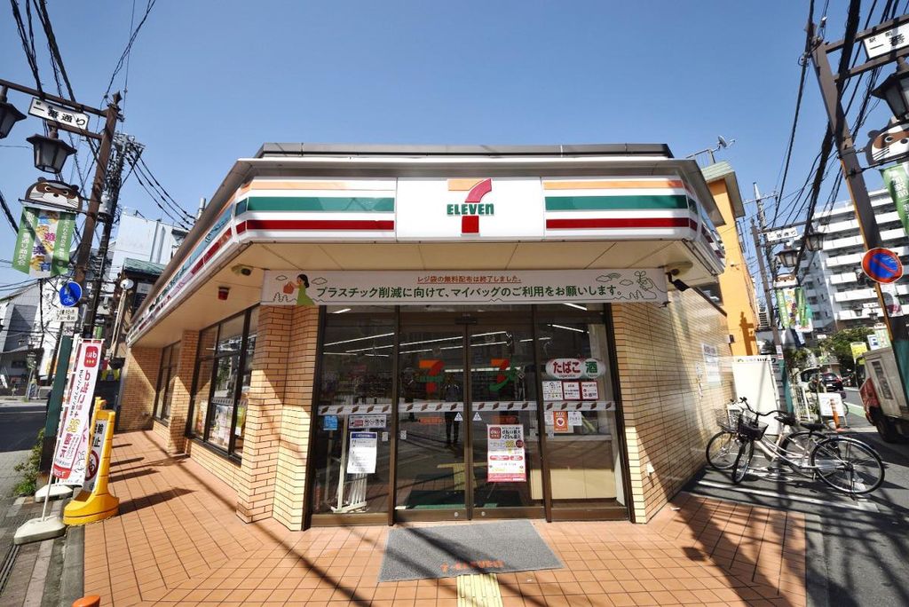 コンビニ　セブンイレブン草加駅前1番通り店（コンビニ）まで440m