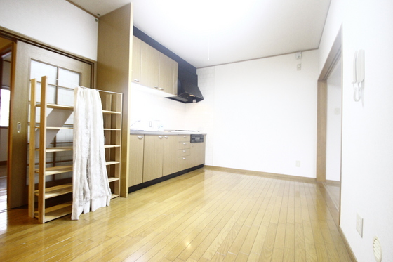 居室・リビング　※別部屋の写真です