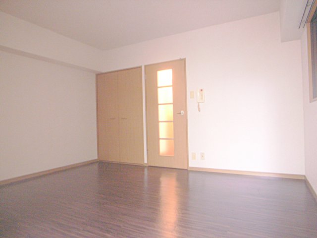 居室・リビング　居間です