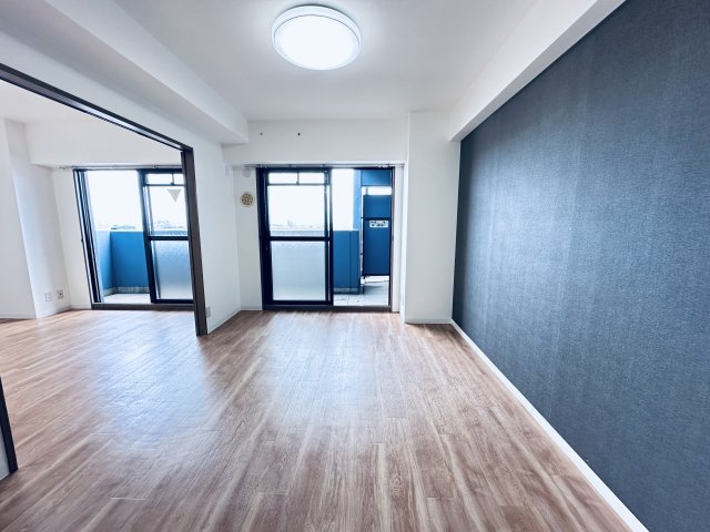 居室・リビング　（イメージ）同タイプの写真です。