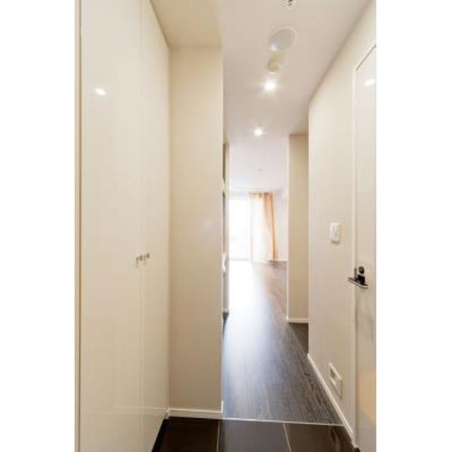 玄関　※写真は同タイプ住戸です。