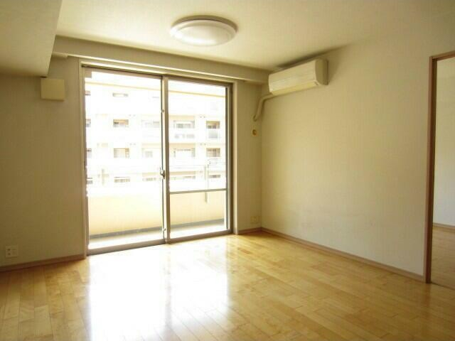 居室・リビング　☆広々としたリビング☆