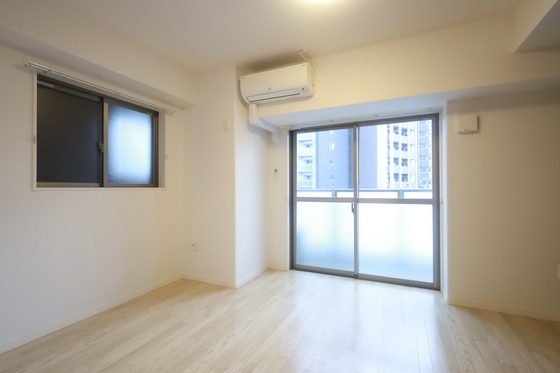 居室・リビング　※別部屋の写真です