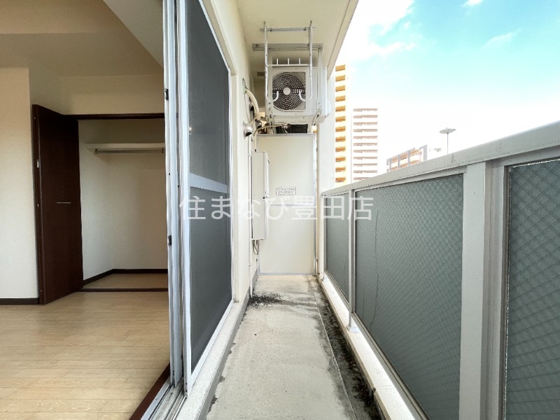 バルコニー　同型別部屋写真