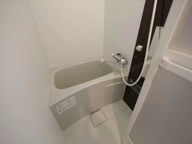 バス・シャワールーム　浴室暖房乾燥機付　24時間換気機能付バスルーム