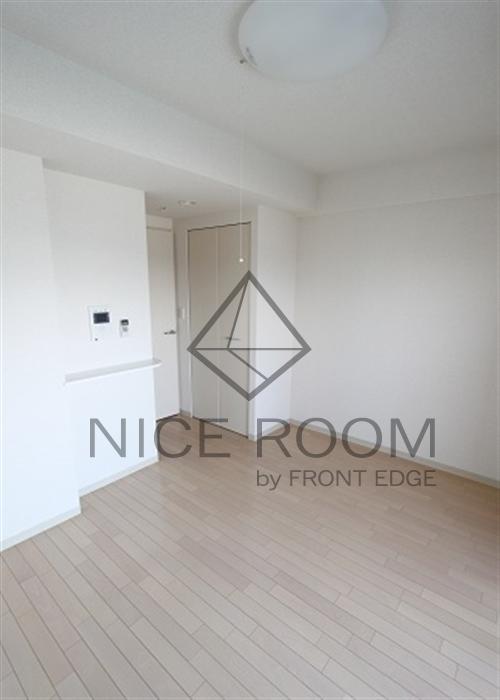 居室・リビング　エステムプラザ難波WESTリバークロス 洋室