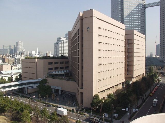 病院　聖路加国際病院（病院）まで420m