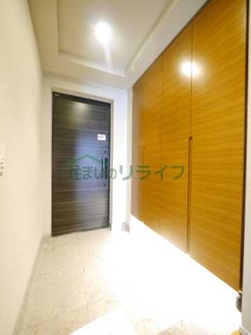 玄関　ザ・パークハウス四番町レジデンス