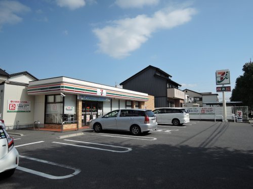 コンビニ　セブンイレブン 名古屋大永寺町店（コンビニ）まで240m
