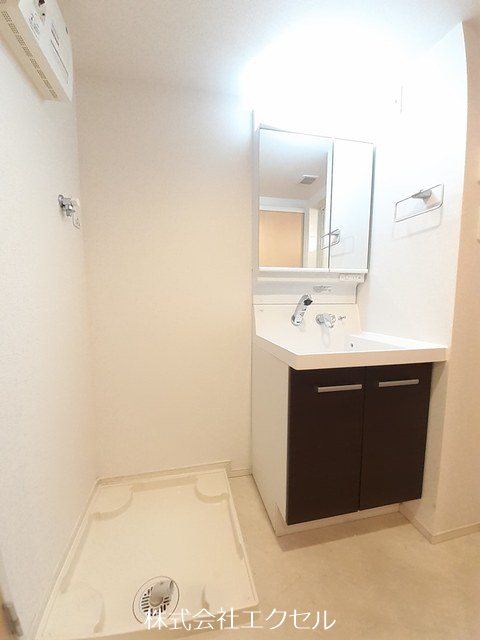 洗面設備　独立洗面台です。