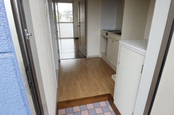 玄関　※別部屋の写真です