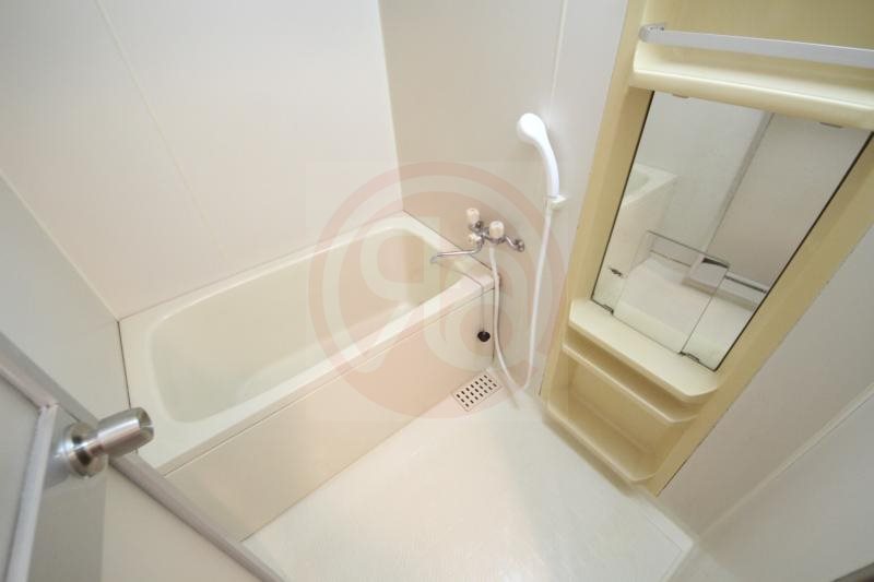バス・シャワールーム　日々の疲れを癒すお風呂付です