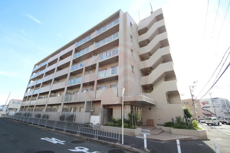 建物外観　外観は落ち着いています