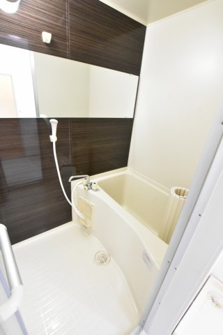 バス・シャワールーム　別号室の画像です。ご参考下さい