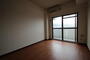 居室・リビング　※別部屋の写真です