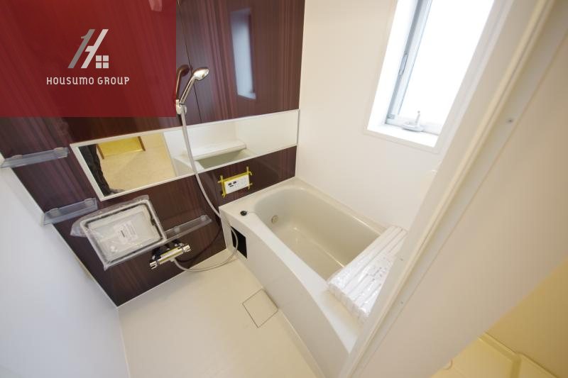 バス・シャワールーム　落ち着いた空間のお風呂です