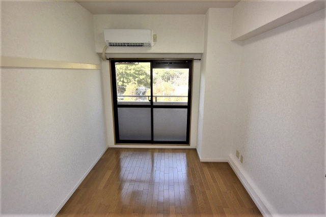 居室・リビング　写真は同マンションの別のお部屋のものです