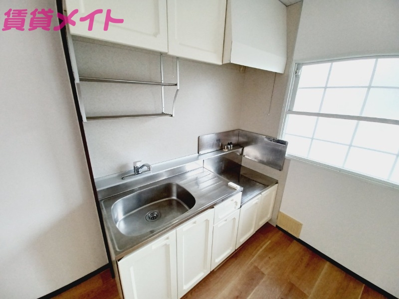 キッチン　同型参考写真