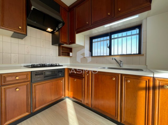 キッチン　同マンション別部屋　参考写真