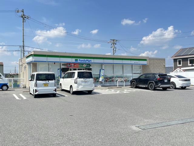 コンビニ　ファミリーマート瀬戸大坪北店（コンビニ）まで845m