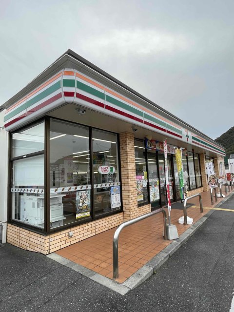 コンビニ　セブン－イレブン　西脇和田店（コンビニ）まで17m
