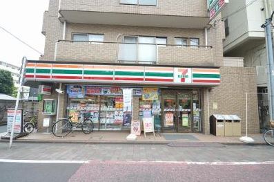 コンビニ　セブンイレブン 大田区矢口店（コンビニ）まで278m