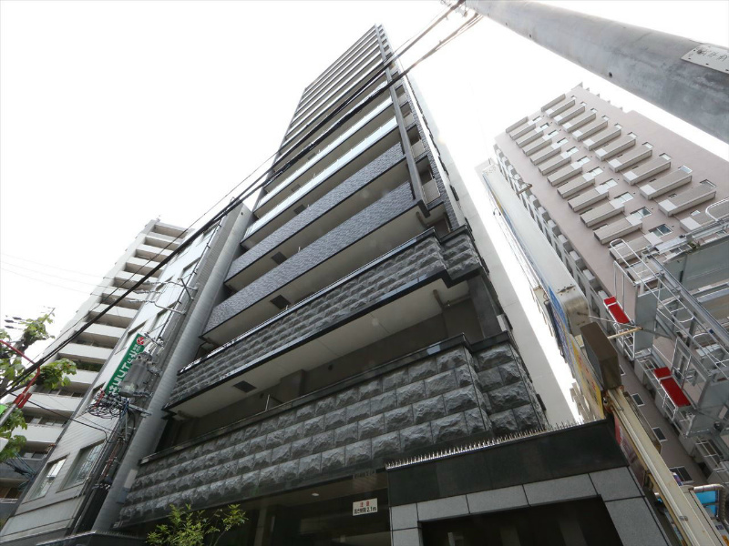 建物外観　外観　分譲賃貸　オートロック　防犯カメラ