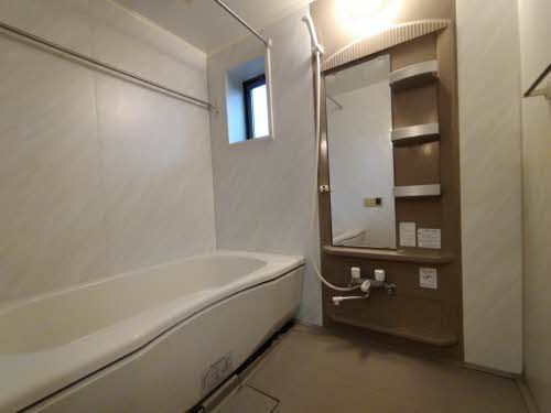 バス・シャワールーム　浴室