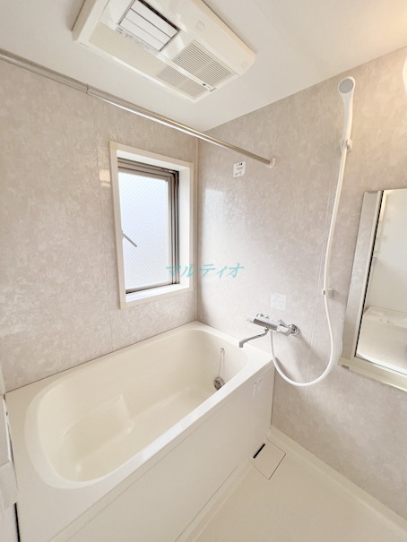 バス・シャワールーム　浴室