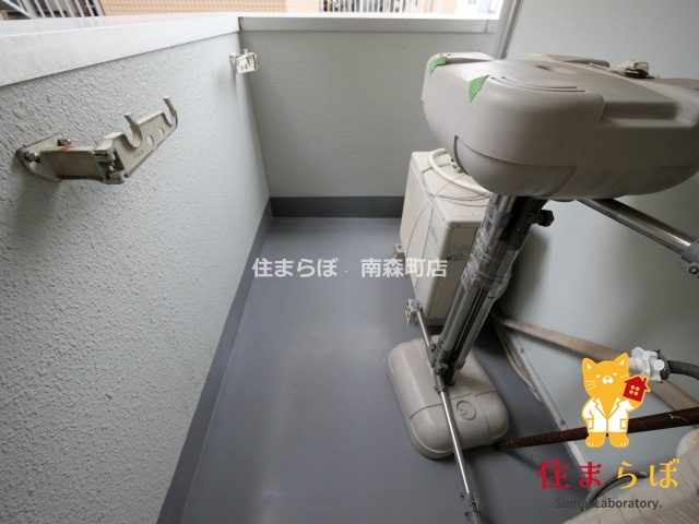 バルコニー　「毎日をちょっと丁寧にする一歩を、一緒に。」