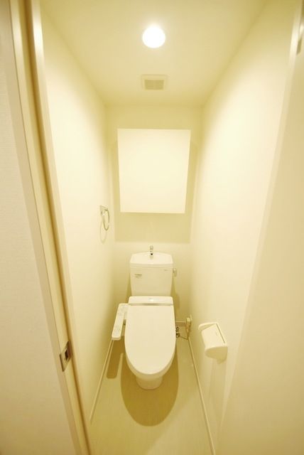 トイレ　同施工会社イメージです。