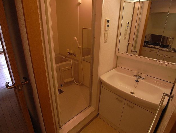 洗面設備　※別室参考写真です。