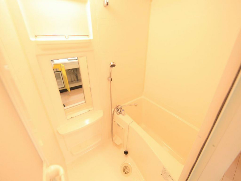 バス・シャワールーム　浴室暖房乾燥機付　24時間換気機能付バスルーム