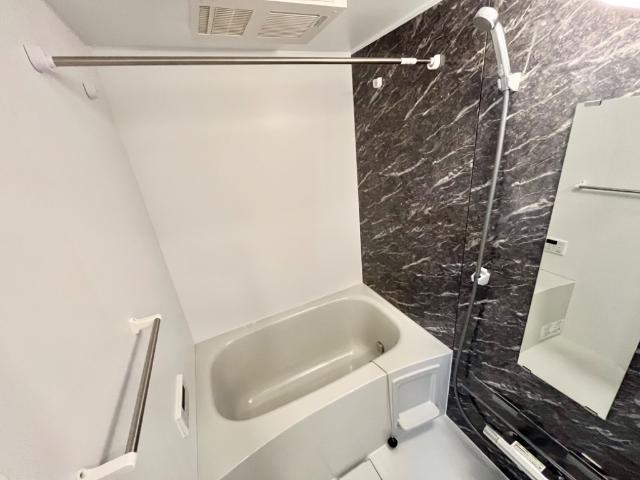 バス・シャワールーム　バス（イメージ）