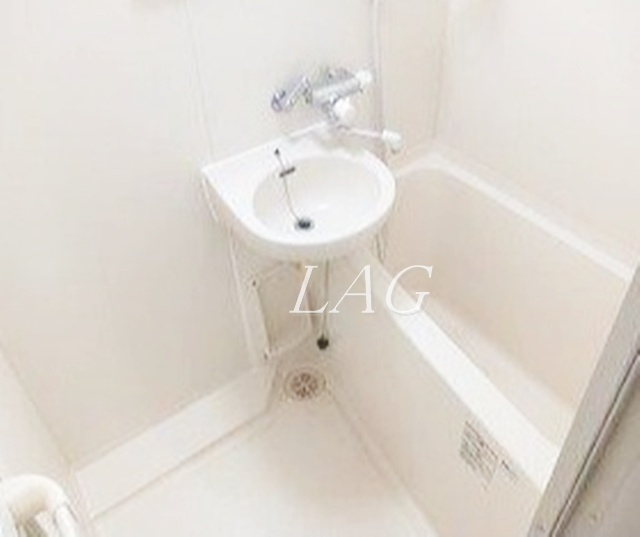 バス・シャワールーム　お風呂です。