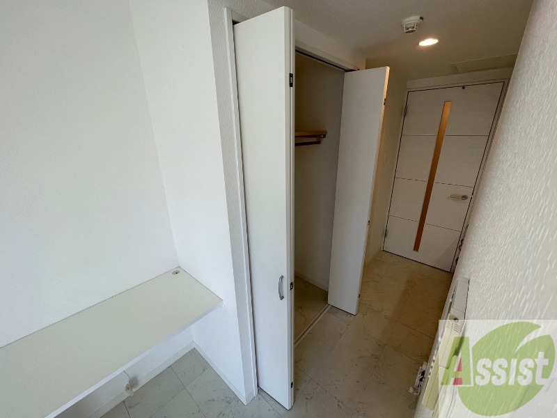 収納　クローゼット。荷物がたくさんあっても問題ないですね。