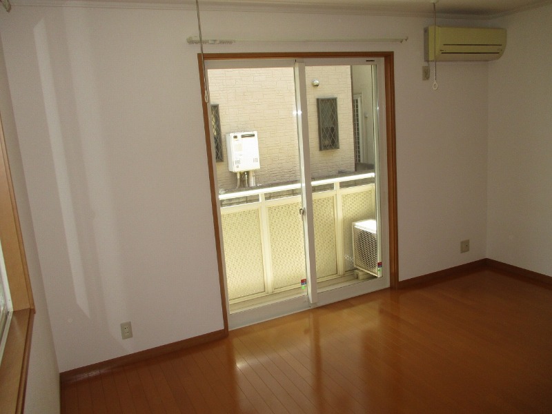 居室・リビング　別室写真