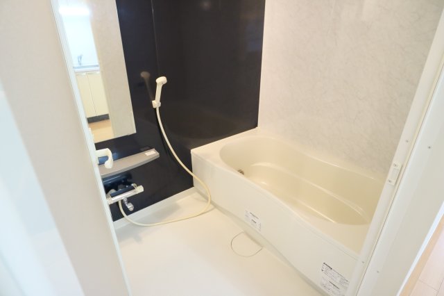 バス・シャワールーム　同一タイプです。