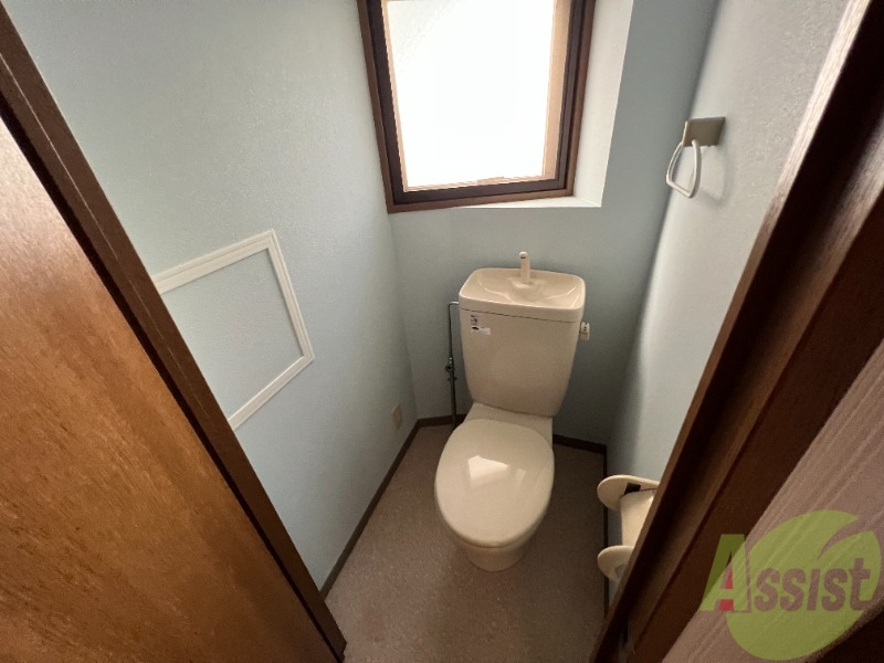 トイレ　清潔感あるトイレです